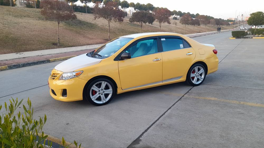 کرۆلا مۆدیل 2013 کەنەدی
گێڕ تۆماتیک مەکینە گەورە جام کارەبای
شاشە ئایپات کامێرا ئاوەێنە کارەبای
چوار تای و ویلی جوانی لەژێرە گێرو مەکینەی بێ عەیبە بێ تەقەو ڕەقەیە ماڵی دۆستە ئەوەلیات و حاسیبە نرخی 65.ژ.م2785251 0773
*********** شمشمل, السليمانية
