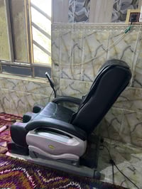 كرسي مساج الاماني شغال كامل السعر 350 الف ،وبي مجال  07802020086