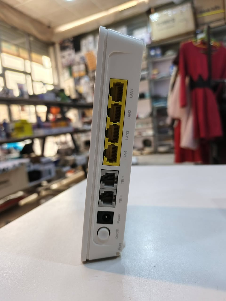 محول راوتر ألياف ضوئية أصلي من شركة Huawei
‏
‏✔️ واي فاي ثابت وسرعة عالية
‏✔️ 4 مخارج LAN للأجهزة والكاميرات
‏✔️ يدعم خط تلفون أرضي
‏✔️ مناسب للبيت، المحلات، والمكاتب


**إذا كنت صاحب هذا الإعلان وتريد حذفه لأي سبب، رجاءا أرسل رسالة إلى الدعم الفني**