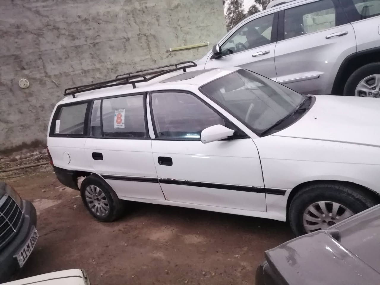 سلام عليكم اوبل استره للبيع طرف ثالث سعرهه ١٦ مكاني ديالئ بعقوبه التحرير ***********
