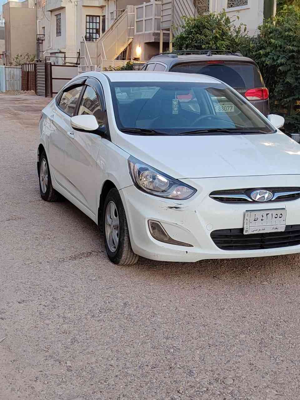 السلام عليكم ورحمة الله
للبيع اكسنت ٢٠١٥ خليجي 
رقم بغداد مشروع وطني باسمي
مكسنة ١٦٠٠ قطرتين 
شاشة + كامرة 
حساسات خلفية 
تحكم ستيرن 
مري كهرباء
مدوشمة جلد 
ماشية ٩٧ الف ع ايدي 
كير مكينة تبريد تدفئة كفالة 
السيارة كفالة عامة من الصبغ عدا مكانين بارد فقط 
عارضها ب١٠٧وبيها مجال بسيط 
مكاني السيدية 
الشراي يتصل ويدلل
 ***********
