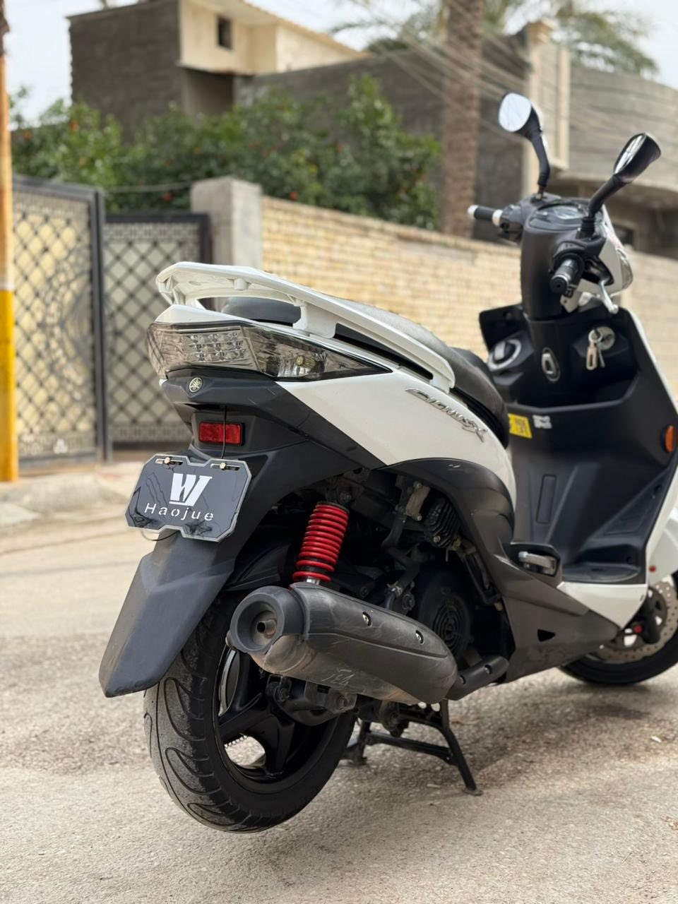 سلام عليكم سكنس لد للبيع دراجه برغي ما مفتوح بيهه مكفوله كفاله عامه العنوان بغداد بوب الشام الشراي يتصل ويدلل ***********
