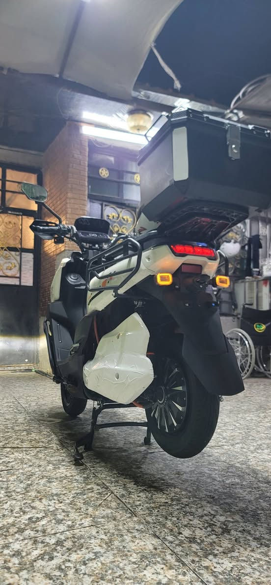 السلام عليكم....أباتشي. 2025..الملف 3000..السرعه 110..عدد التحويلات مع البك _5_..عدد البطاريات..6....اخوان (حجز ماكو)..
تحب اتصل وحياك الله...السعر (850) قفل ...مكاني بغداد الشعب...***********....واتساب موجود
