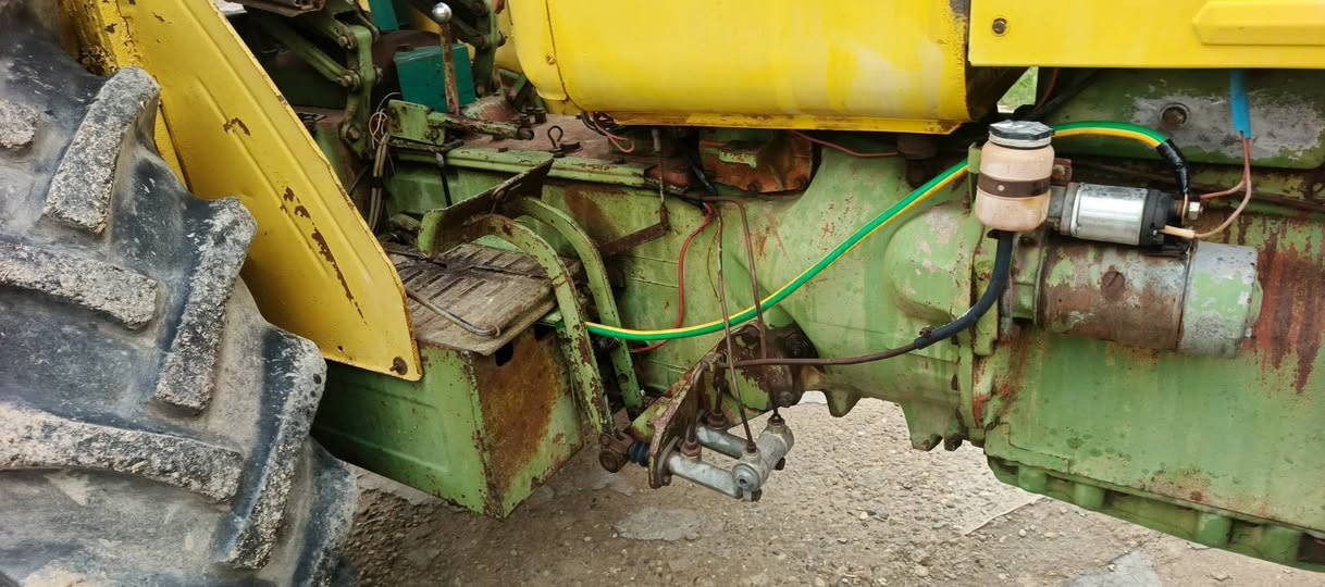 السلام عليكم للبيع ماكينه عنتر موديل 89 مكينه كتاب شركه شرط ما مفتوح محرك كير اكسن هيدروليك نكره سلف كرهبايات اضويه كلها شغاله مكينه بلاد وضع شركه مكان بابل جبله قرب الخط السريع***********
