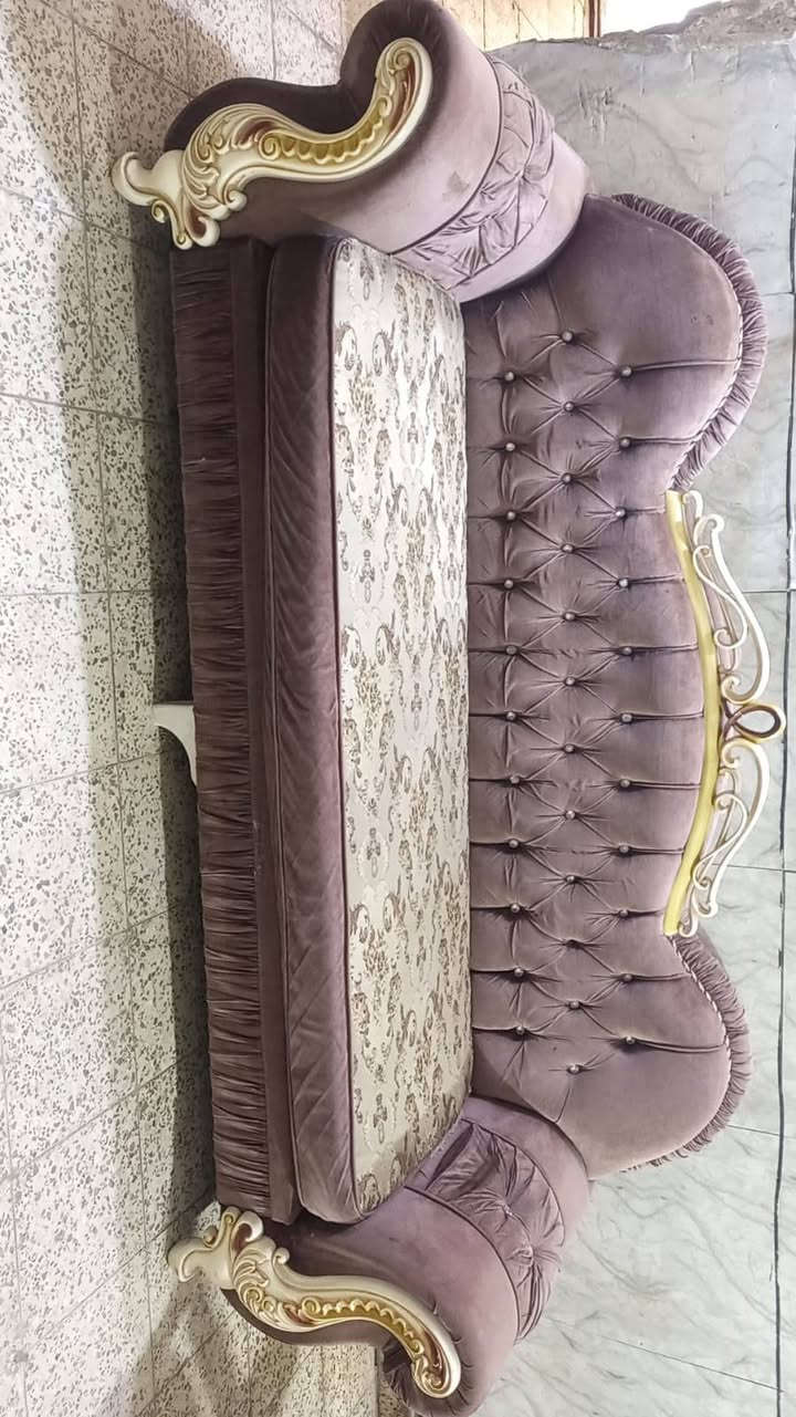 تخم زان تركي 10 مقاعد اخو جديد اي ضرر مابي تفحص وتاخذ سعر ,,360,,بي مجال مكان لبياع ***********يوجد واتساب
