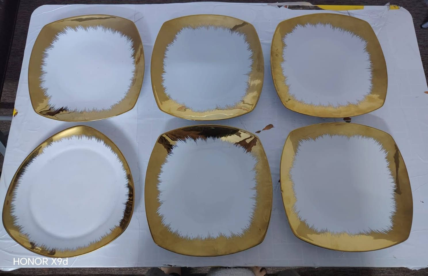 السلام عليكم/فخفوريات ومطبخي كل قطعة بسعره علق انطيك سعر توصيل كافة محافظات 3 آلاف


**إذا كنت صاحب هذا الإعلان وتريد حذفه لأي سبب، رجاءا أرسل رسالة إلى الدعم الفني**