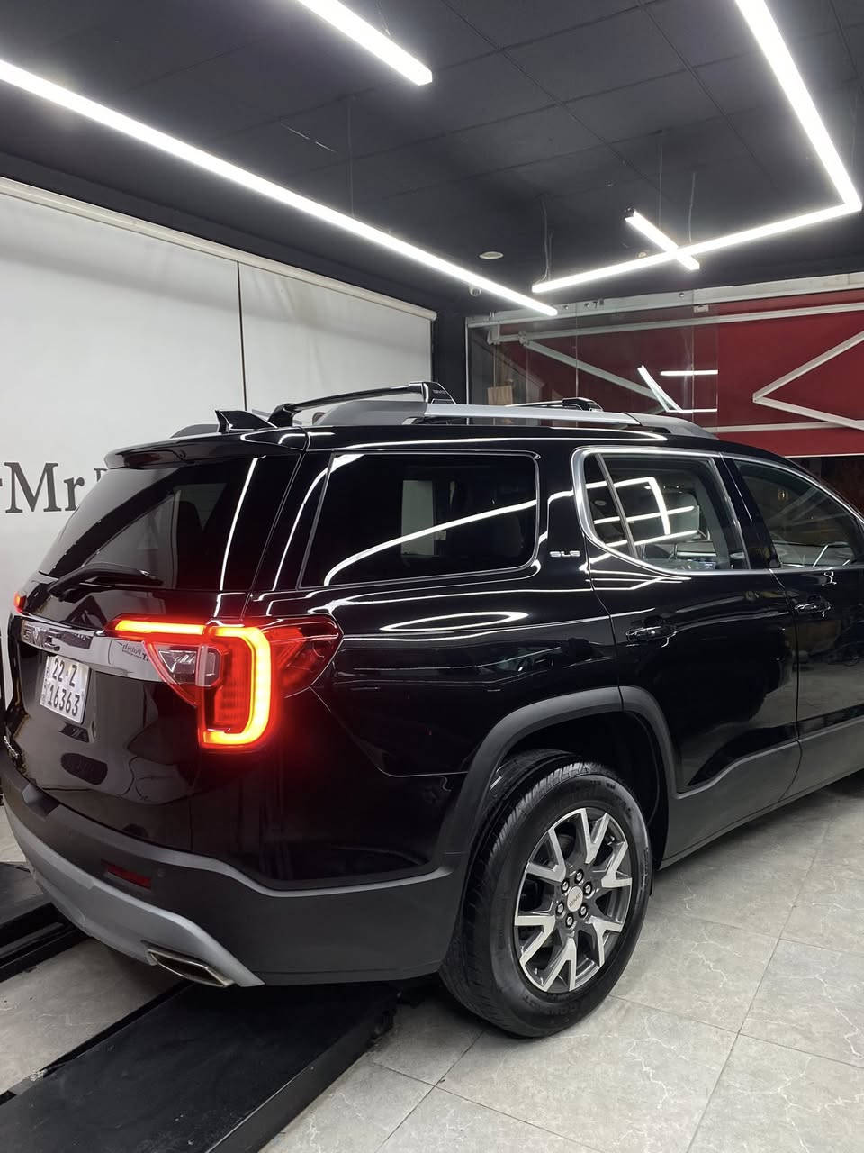 Gmc acadia 2023 
سيارة بدون صبغ 
 فقط شبر تعديل بارد 
محرك 20 توربو
داخد لونين 
23 الف ماشي 
مواصفات خاص 
السعر 265$
***********
اربيل
