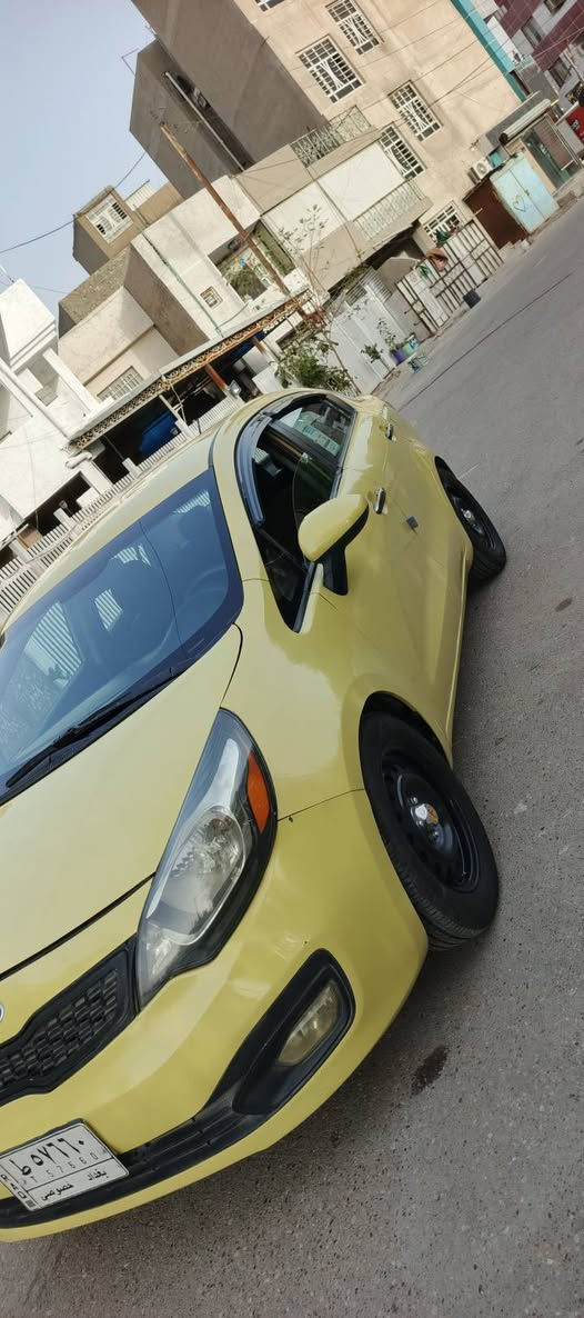 السلام عليكم
كيا ريو 2016 وارد أمريكي 
حادثها جاملغ خلفي وأمامي جهة اليسرى فقط
مكاني بغداد الجديدة شارع المسبح
السيارة كلهة شغالة 
تخم تاير جديد
مكينه 1600
باتري جديد 
السيارة جاهزة وخير من الله
تبريد ميكانيكي ثلج
السعر/82$وبيها مجال
للاستفسار/ ***********
