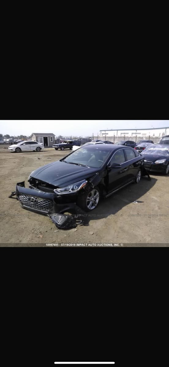 سوناتا 2019 فئة sport  فول رقم اربيل حادثه فقط جاملغ امامي بدون شواصي بدون ايرباك والباقي كفاله السياره جديده مكان السياره النجف اي استفسار ***********
