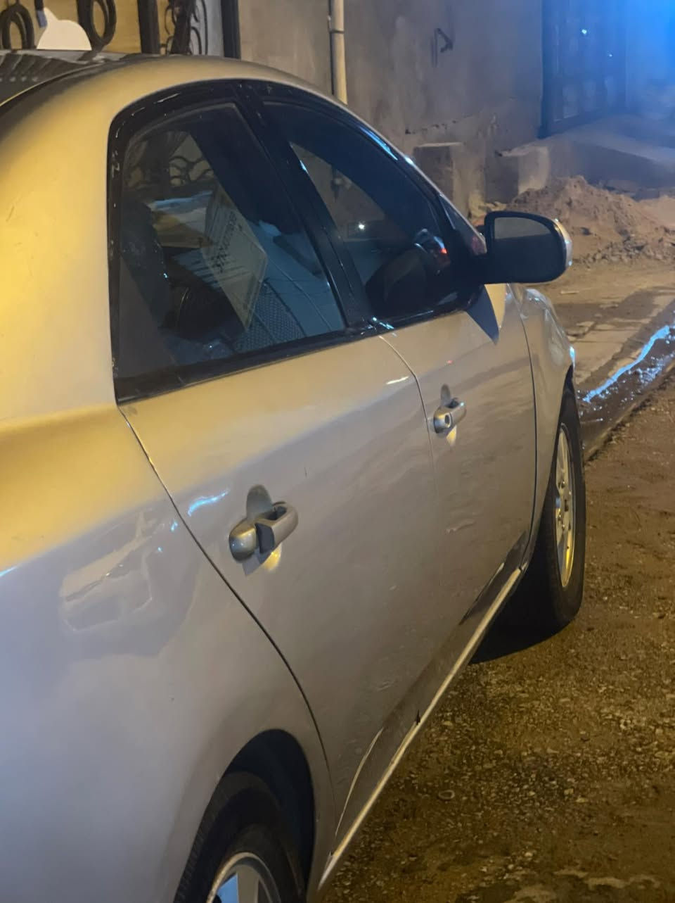 فورتي سيراتوو للبيع
مكينه 2000 دوش 
سياره خير من الله جاهزه عل اخر حبايه 
صبغ عام جماليه فقط 
مكفوله من العيب الشرعي 
كير مكينه حداديه تبريد  كله خير من الله 
سنويه لل29 رقم نجف ومكاني نجف رقم انكليزي جديد باسمي السياره 
سعر السياره 76 ورقه
***********اتصال فقط 
*********** وانساب فقط
