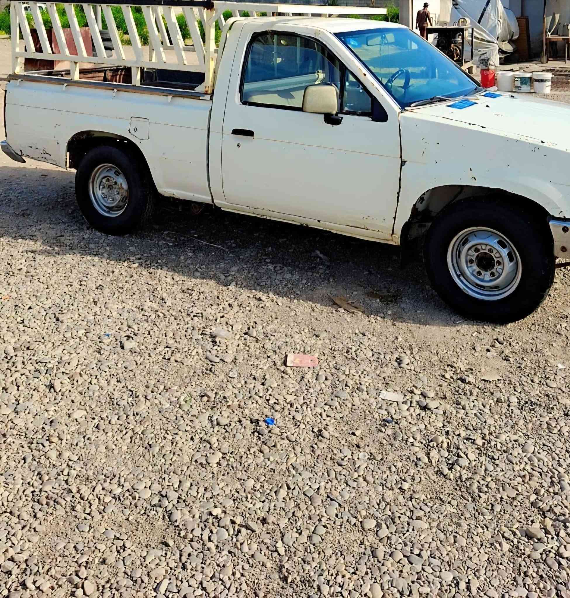 بيكم نيسان موديل ٨٧ 
محرك نيسان زت 20 
كير محرك واكسل مكفول 
كشر نضيف 
رقم ديالى جديد سنوية بأسمي
السعر 28 وبيها مجال 
للتواصل الاتصال ***********
