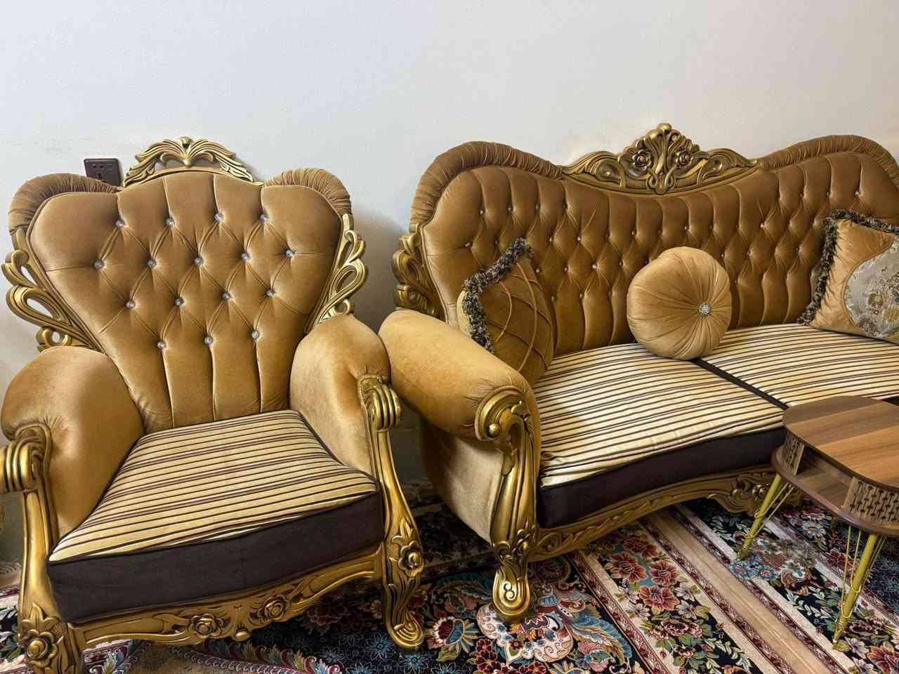 السلام عليكم
تخم للبيع مصري دمياطي حفر مع الطبلات 
للتواصل: ***********
