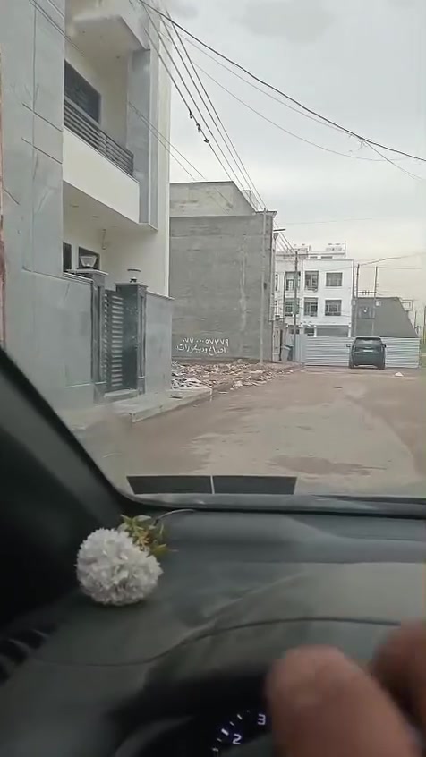 📍 المساحة: 100 متر
📐 الواجهة: 5 متر
📏 النزال: 20 متر
💰 السعر: 100 مليون وبيها مجال للجادين
للاستفسار والتفاصيل:
📞 ***********
📞 ***********

الجاد يراسل خاص أو اتصال 📩
