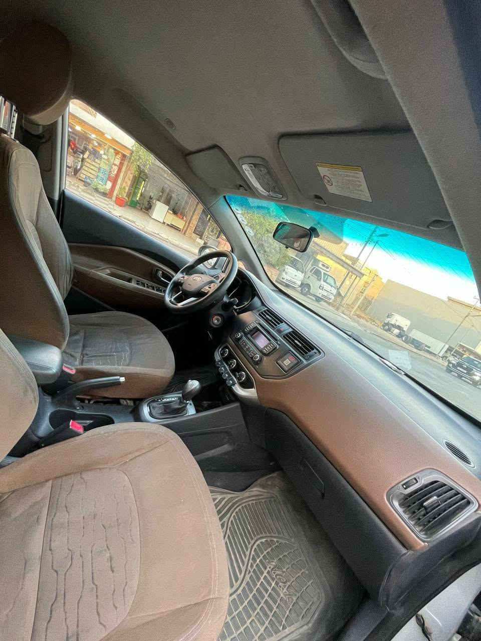 كيا ريو ٢٠١٤ بدون صبغ بيها بارد و شوية جارد 
رقم و هزة جديد
سعر البيع  ٨٠
مكان -اربيل

+964 750 647 2756


**إذا كنت صاحب هذا الإعلان وتريد حذفه لأي سبب، رجاءا أرسل رسالة إلى الدعم الفني**