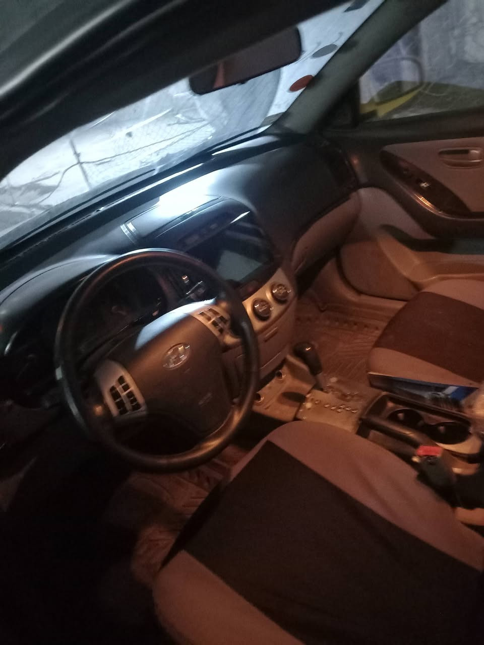 السلام عليكم..
النتره ٢٠٠٧ سيارة جاهزه ميكانيك كله جديد تبريد ويل السويج رقم انكليزي بأسمي السياره السعر ٧٢
***********
