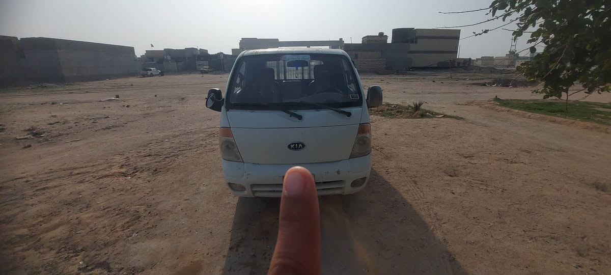 للبيع     72    مع  المجال
2008  رقم   بغداد    السنويه لل 27

محرك   بي بخار   مكانه بل النجف

***********
