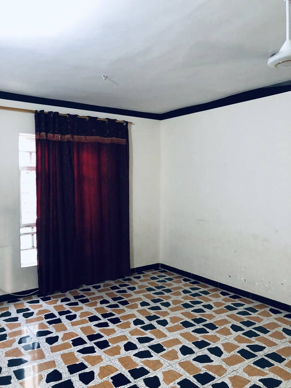بيت للبيع زراعي مساحه 300يحتوي عل غرفتين نوم صاله صغيره مطبخ أستقبال صحيات خارجيه داخليه جاهز سيرايمك رظيه جدران  العنوان سايد الواحد  تقاطع النهروان منطقه الخنساء 
غير متواجد عل فيس 

لاتصال ***********
واتساب ***********
