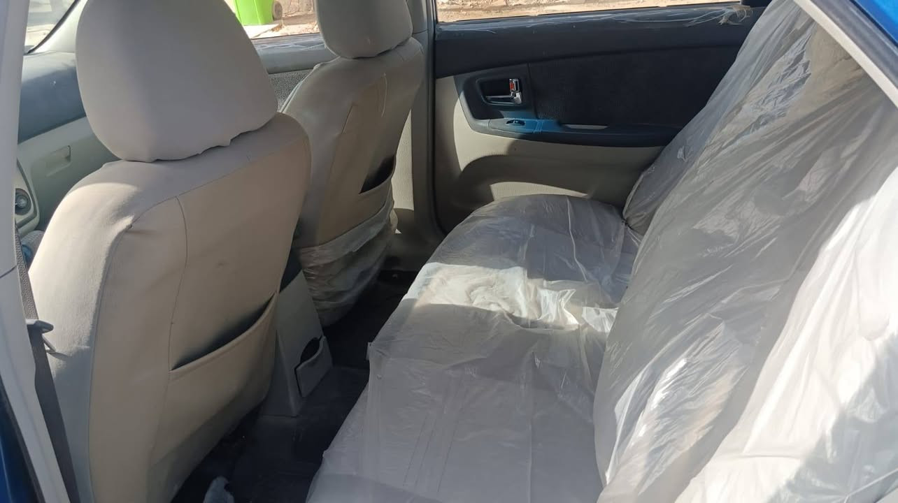 السلام عليكم
كيه سبكترا 2005 للبيع او مراوس حسب 

سياره جديده كلش صبغ عام ماشيه 166حيقي رقم دولي ذي قار 

تبريد محرك كير وحداديه شرط مكاني ناصريه مركز السعر خاص رقم ***********
