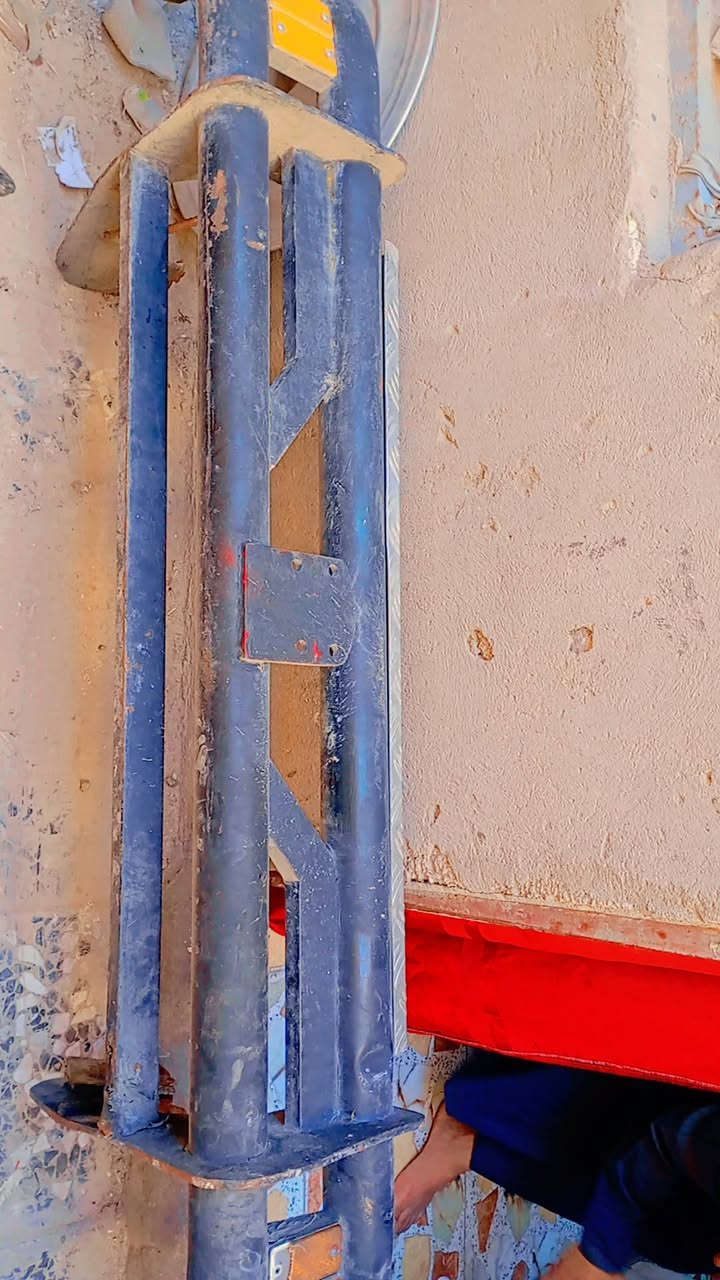 السلام عليكم دروعه ثنين خلفي وأمامي السعر 150 مكاني نجف ***********
