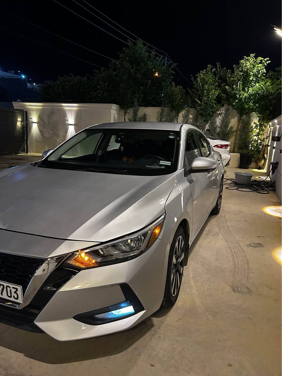 نیسان سێنترا 2020 ئەمریکی
مەکینە 20  رەنگی سلڤەر
یەک پارچە و نیو بۆیاغە 
تەنها 64 هەزار رۆشتووە
گێرو مەکینەی دەستکاری نەکراوە 
لۆک لۆکە 
سەنەوی تازەیە 
کامل سێرڤسی بۆ کراوە 
بێ مەسرەفە

نرخ : ١٢٧ مجال
شوێن : سلێمانی 

*********** السليمانية, العراق
