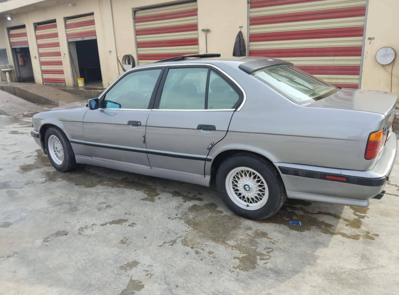 سلام عليكم ورحمة الله وبركاته بيئم دبليو 525مسكر فانوص اصل رقم سليمانية جديد شرط تحويل سيارة  كاملة مكملة مناقصة شي صبغ عام جمالية سعر58وبيها مجال متواجد عل فيس بوك


**إذا كنت صاحب هذا الإعلان وتريد حذفه لأي سبب، رجاءا أرسل رسالة إلى الدعم الفني**