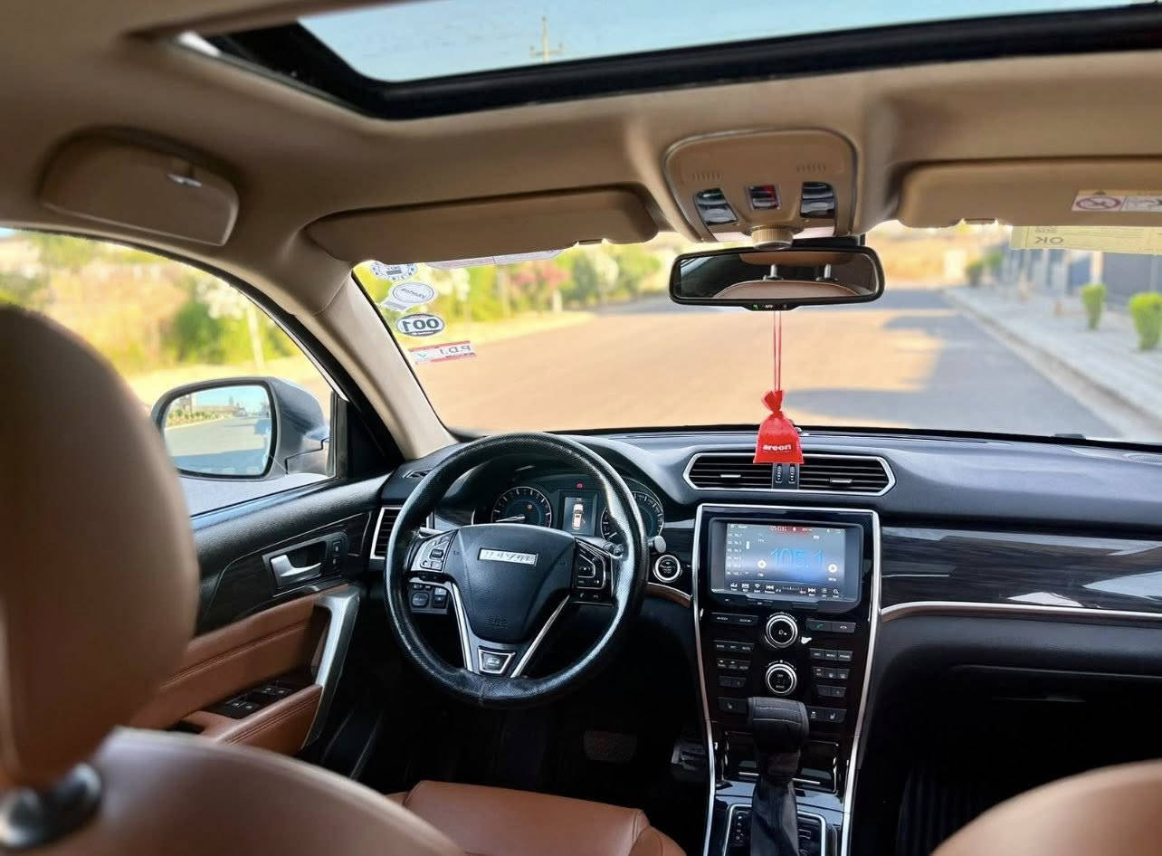 هافال H2 موديل 2020 فول فول موسافات (.. سلايد ..بةسمة ..بريك بةسمة .. شاشة گةورة .. كاميرا ..گوشين جلد بيلادي .. گوشين هيتر .. گوشين كارةبا.. تحكم ستيرن ..تحديد سرعة .. 8 اربك .. تبريد مركزي .. ناوي قهوهي بيلادي .. دوو بةسمةي بيلادي خوي لةكةل .. هةزة فةحس نوي هاتا 2027-5 بة ناوي خؤم دةعامي لو دةعامي بةشرت بي بوياغ تةنها سوندق بشتةوة كميك PDR هةية ) هةوليرة سعري 100$ رةقم تةلةفون ***********
