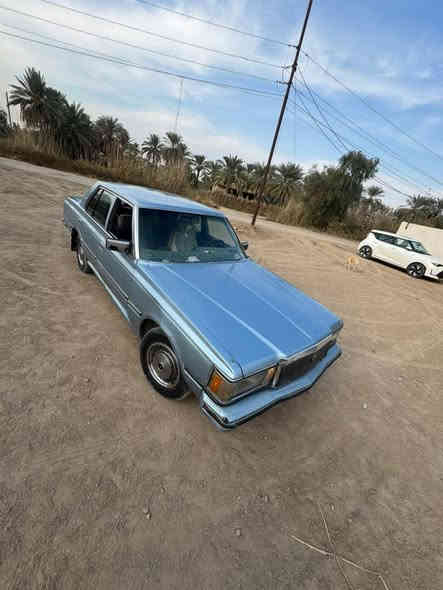 السلام عليكم السعر 37
سوبر 1982 محرك 2800 حلو وميصرف 

سياره نضيفه نفس متشوف بالصوره واحله بس بيها بلجاملغ الأيسر معجون مفطور 

سياره مكفوله شواصيها لا خياس ولا حادث 

مكينه وكير خير من الله حلوه ومرتبه مال جناي 

للبيع سعرها34وبيها مجال قليل مكاني حله شارع السياحي 

***********
