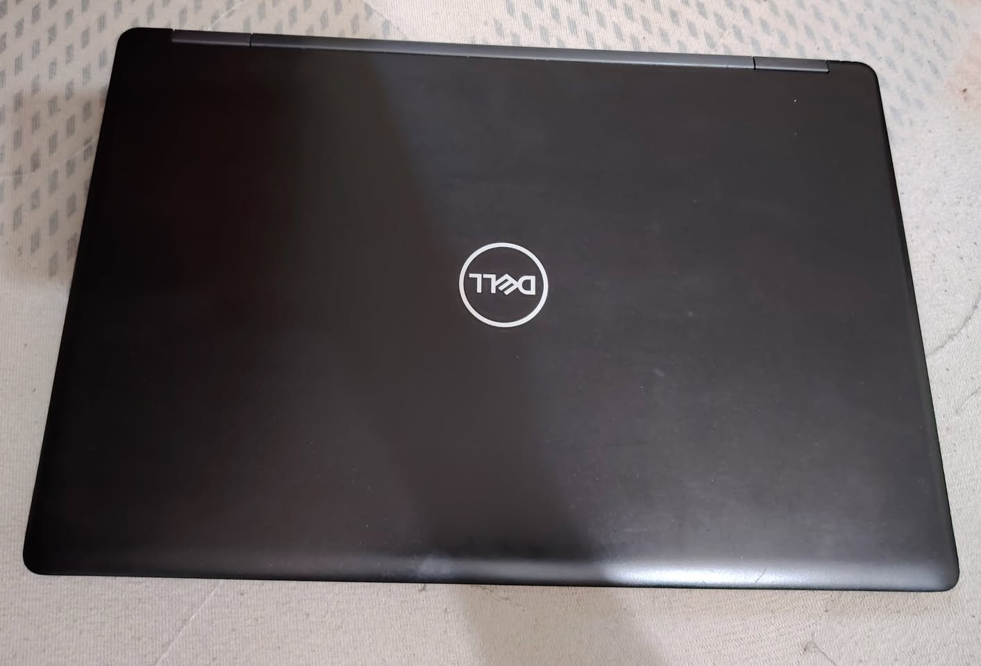 ب ٣٢٥ الف وبي مجال
لابتوب dell latitude 5591
معالج core i5 جيل 8 فئة th
رام 8 GB
ذاكرة 256 ssd
شاشة 15،6 بوصة
كارت الشاشة مدمج 4 GB
الجهاز نظافة عالية
*********** بغداد
