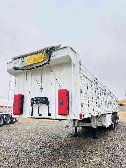 للبيع عربانه 
فصال شركة تريله عراق 
موديل 2025 مشتغل شهر 
فصل وربط أربيل 
تخم تايات وجادر شتوي 
***********
***********
