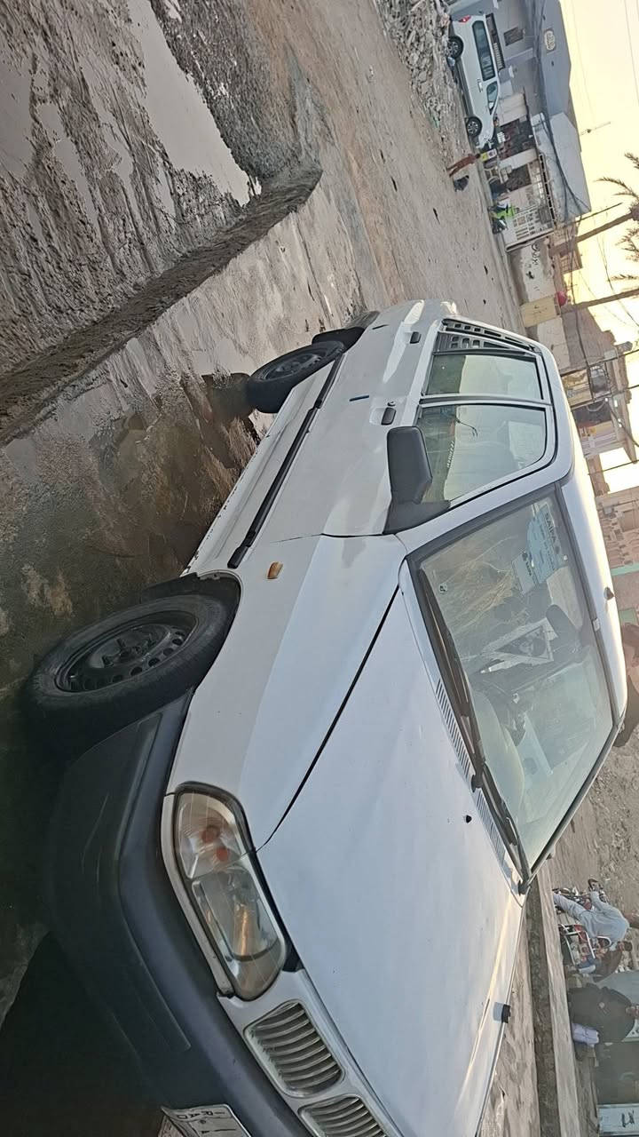 سايبا 2012 رقم قادسيه  محرك بي خيط بخار بيها ربع جاملغ خلفي مصلح والباقي مكفول كير مكفول  حداديه جديده تريد ميزانيه بس  سنويه ماساقطه مداور ثاني يوم مكانها نجف حي المهندسين


**إذا كنت صاحب هذا الإعلان وتريد حذفه لأي سبب، رجاءا أرسل رسالة إلى الدعم الفني**