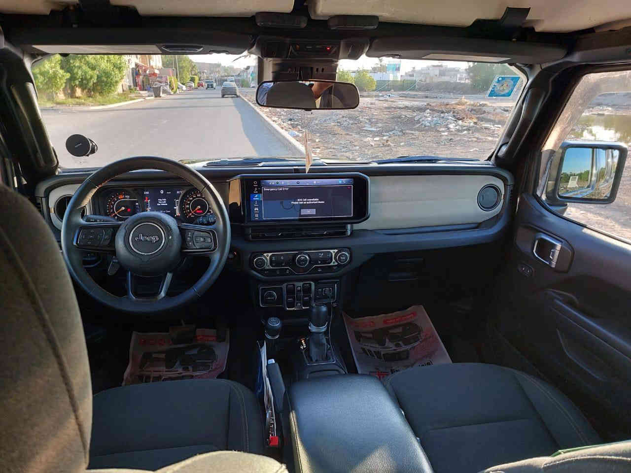 السلام عليكم للبيع رانكلر 2024 محرك 2000 توربو 4 سلندر سيارة جديدة حادث بسيط سيارة محرك كير وصدر خير من الله شرط الفحص السعر المطلوب 28 الف قابل للتفاوض للاستفسار على الرقم ***********
