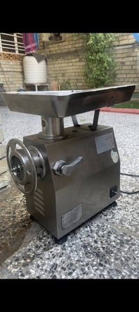 مكينه لبيع مع ميزان 07711853241
