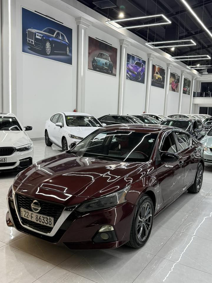 السلام عليكم
🚘✅نيسان التيما ٢٠٢٣ sv للبيع 

مواصفات بصمة رادار كشن كهربا شغال لايتات ليد 

محرك ٢.٥ ضربة سيارة جاملغ بنيت بيها ٣ قطع كلير 

مكانين بارد سنوى هزة جديد رقم جديد سعر ١٢٣ ورقة 

مكان سيارة اربيل ***********_***********
