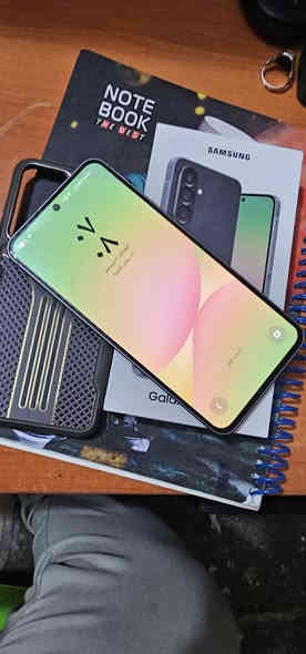 اي ٥٦ ذاكرة ٢٥٦ نضيف كلش ملحقات كاملة مكاني مدينة الصدر السعر ٣٧٥الف نهايتة
***********
