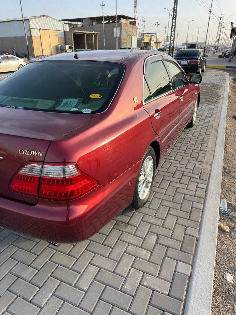 السلام عليكم شاهينه للبيع
سياره دخول جديد كفاله 

موديل 2005

سياره بيها رادار ابلادي 

بصمه رصاصي كرستال 

فول بطن 

سياره فول مواصافات ماعده الفتحه 

تبريد امامي وخلفي +ثلاجه +برده خلفيه 

لون كرزي 
بيها مواصفات خير من الله 

رقم بصره وجهازه من كلشي 

العنوان بصره ابي الخصيب 

السعر 165 وبيها مجال 

رقم الهاتف ***********
