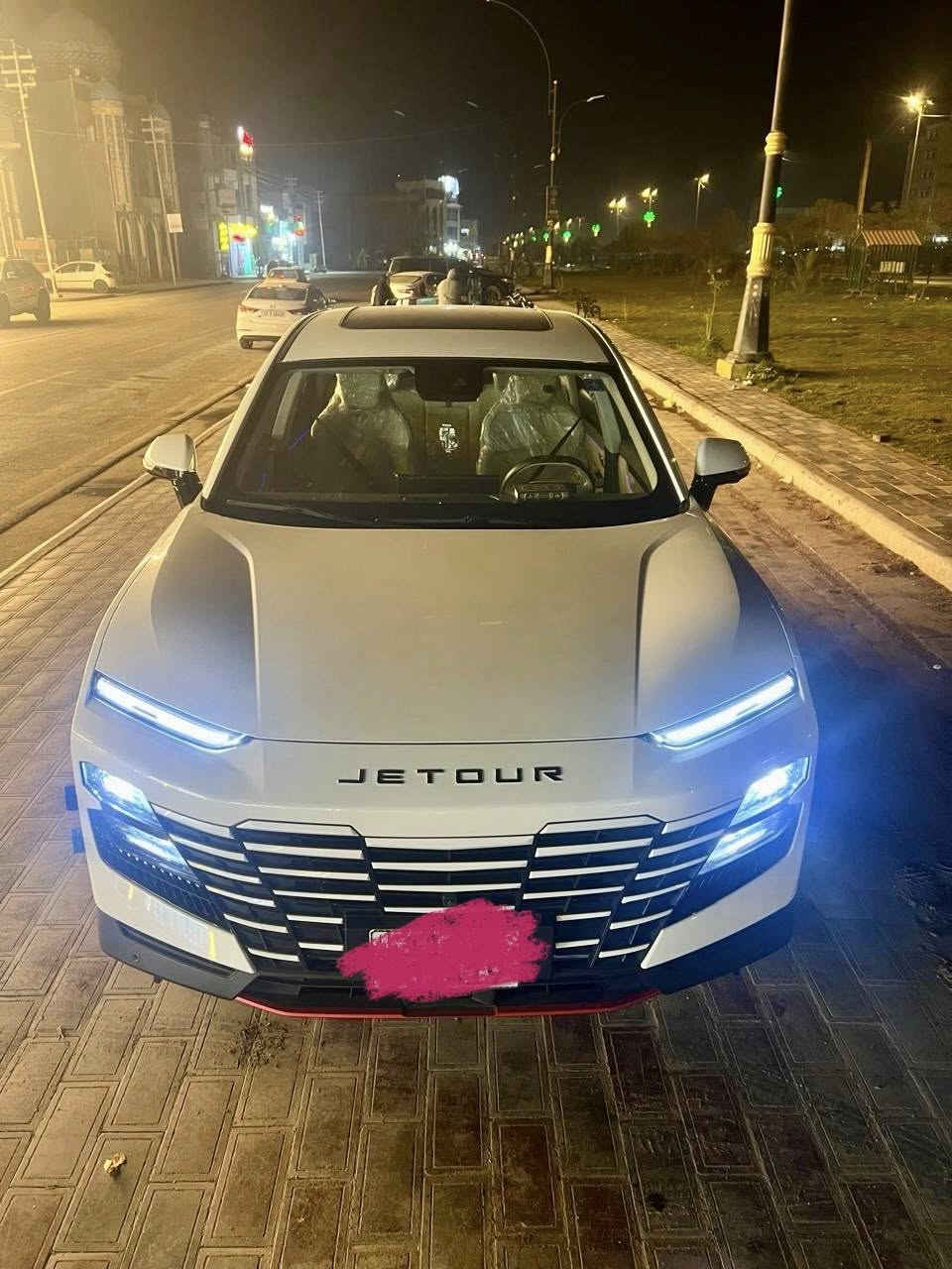 جيتور داشينك 2025 لكجري أعلى فئه فول الفول
باسمي رقم بغداد
ماشيه اقل الالفين بعدها بدهن الشركة
محرك 1.6تيربو اقتصادي وقوي
دفع أمامي
شاشة كبيرة متعددة الوظائف
كاميرات محيطية 540°
قيادة ذاتية 
3 أنظمة قيادة وبلوتوث و CarPlay
فتحة سقف بانوراما دبل 
كراسي جلد كهربائية و تبريد وتسخين للمقاعد الأمامية 
نظام دخول ذكي وتشغيل بصمة وتشغيل عن بعد 
رادار أمامي  و حساسات إماميه وخلفية ونظام تحديد مسار 
•إضاءات LED داخلية كاملة
والمواصفات الباقية معروفة 
المكان: كربلاء 
رقم صاحب السيارة:***********
