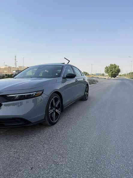 ‏Honda Accord Hybrid 2024 Sport
موديل :- 2024
لون :- سمنتي 
قوة المحرك :- 2.0 Hybrid
عداد المسافات :- 26983
مواصفات السيارة :- Sport
عدد المقاعد :- 5 مقاعد 
الضرر : ارباك البرده جهه السايق والكشن فقط
بابين تبديل نفس الون بلادي تفصيخ
صبغ شبرين بلهلال الخلفي
♦️ شاشة نفكيشن 
♦️ تحكم مسجل 
♦️ تحكم سرعة 
♦️ بصمة تشغيل 
♦️ دخول ذكي 
♦️ لايت زنون 
♦️ رادار امامي 
♦️ رادار تحديد مسار 
♦️ كامرا خلفية 
♦️ فتحة سقف 
♦️ حساسات 360 درجة 
♦️ اوتو بارك 
♦️ هاند بريك بصمة 
♦️ درايف مود 
♦️ مثبت سرعة 
♦️ حساس مسافة امان 
♦️ اوامر صوتية 
♦️ مقاعد كهربائية 
♦️ فرش مخمل 
♦️ مرايات كهربائية 
♦️نظام النقطة العمياء 
السياره مرقمه بغداد جاهزه 
مكان السياره بغداد العامريه 
للستفسار ***********
