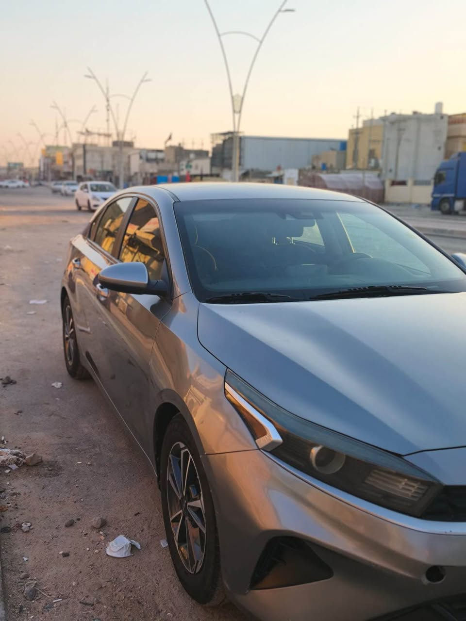 كيا فورتي 2023 رقم بصرة معوقين السياره جديده وضربتهة مدگر وبنيد مصلحات نفسهن يعني السياره قطعه وحده ماشيه 100 كيلو مو ميل
والايرباكات طاكت بيهة 3 لان الضربه بجم السعر 135 مكان السياره البصرة / الزبير
*********** الزبير, البصرة
