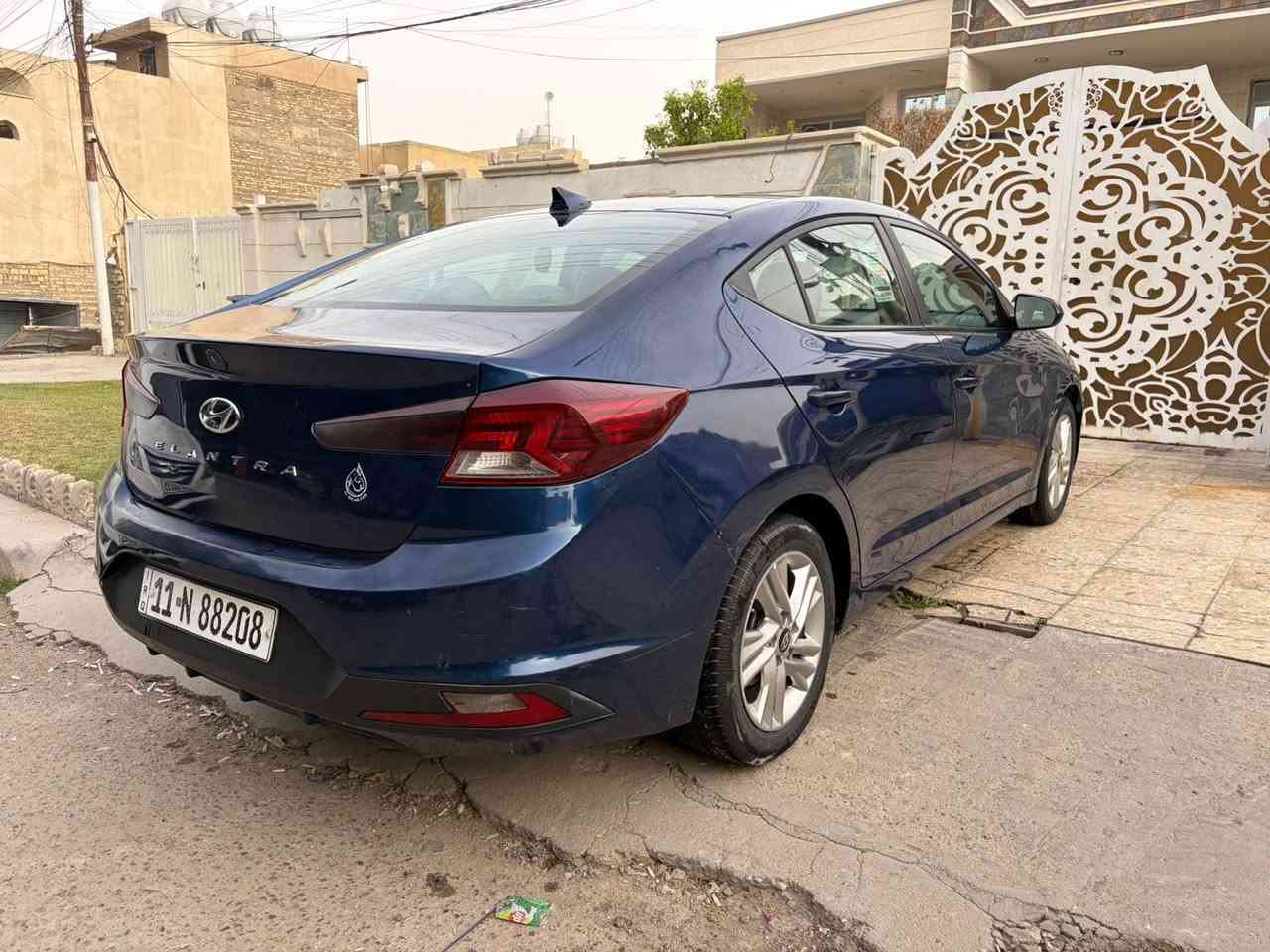 النترا 2019 امريكي
لون ازرق 
موصفات عادية
كامرة 
ويل كب 
والباقي الموصفات معروفة 
الصبغ بنيد وجاملغ جهة السايق 
وجامبغ خلفي وجنطة جهة الصدر 
بدون دواخل 
سيارة جاهزة 
السعر 116 ورقة 
مكاني بغداد العامرية 
رقمي ***********
