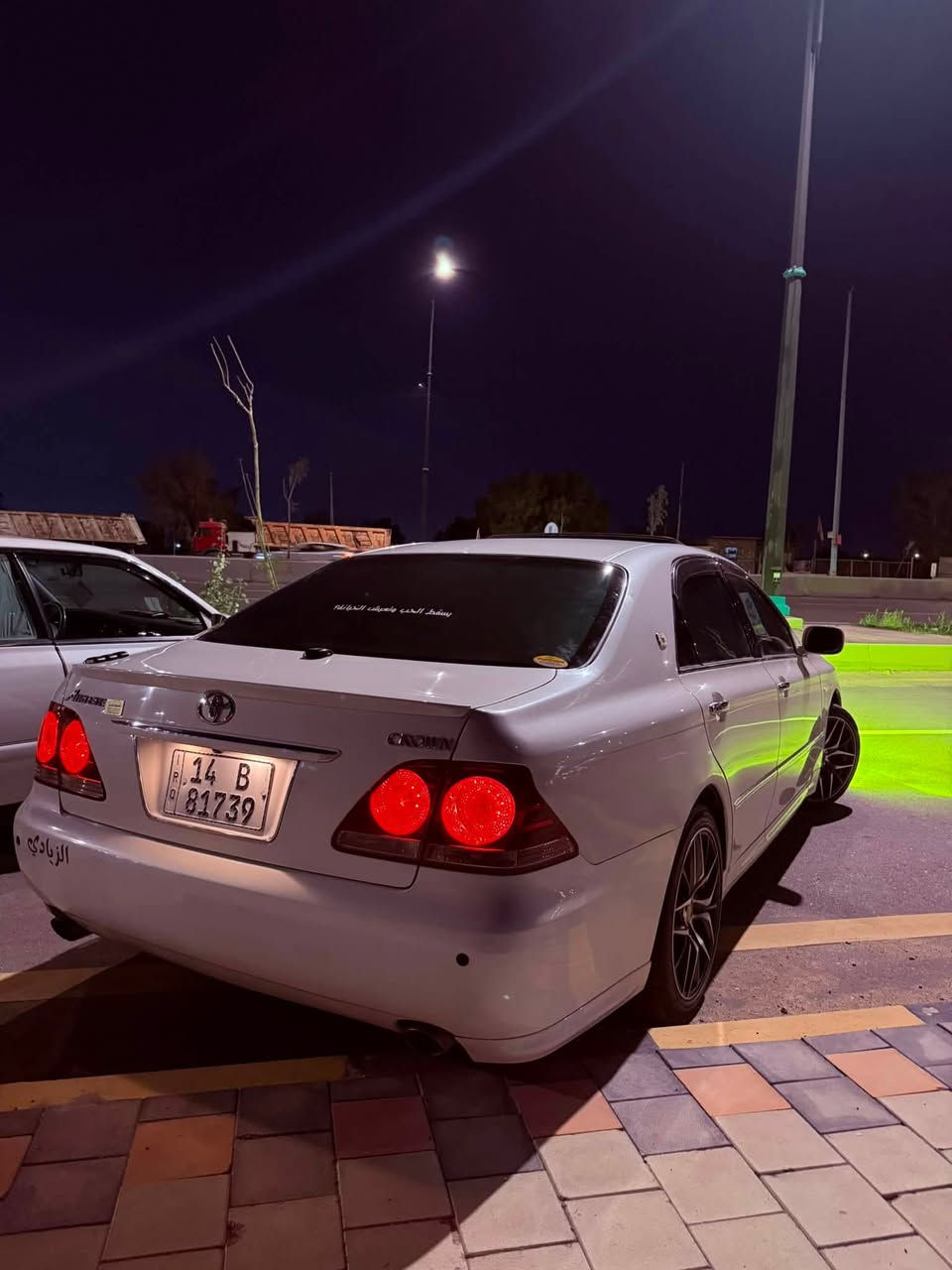 سلام عليكم
شاهينة 2006 شاصي 184الرياضي GR

كفالة عامة من كص ونقل جثة 

فول مواصفات 

فتحة سقف 

لايت دوار 

داخل جلد اسود ملكي 

مكينة الجبيرة 3500 
وكير 6 نمر طيارة✈️

ويل دنكة تخم تاير جديد 

مكينة وكير وحدادة وتبريد كلة جديد 

فول الفول مناقصهة برغي واحد 

منضومة زنون 

تخم سماعات ودمام  جدد هستوني شادهم فد شي 

بكلايت ابو عيون 

سيارة جاهزة ومكملة وبعد بيها هواي مواصفات ماذكرتهم 

سيارة رقم بصرة انكليزي مداور ثاني يوم  

السعر :150 وبيها مجال ماكو شاهينة 184 بهذا السعر 

البخاطرة الخاص مفتوح 

***********
