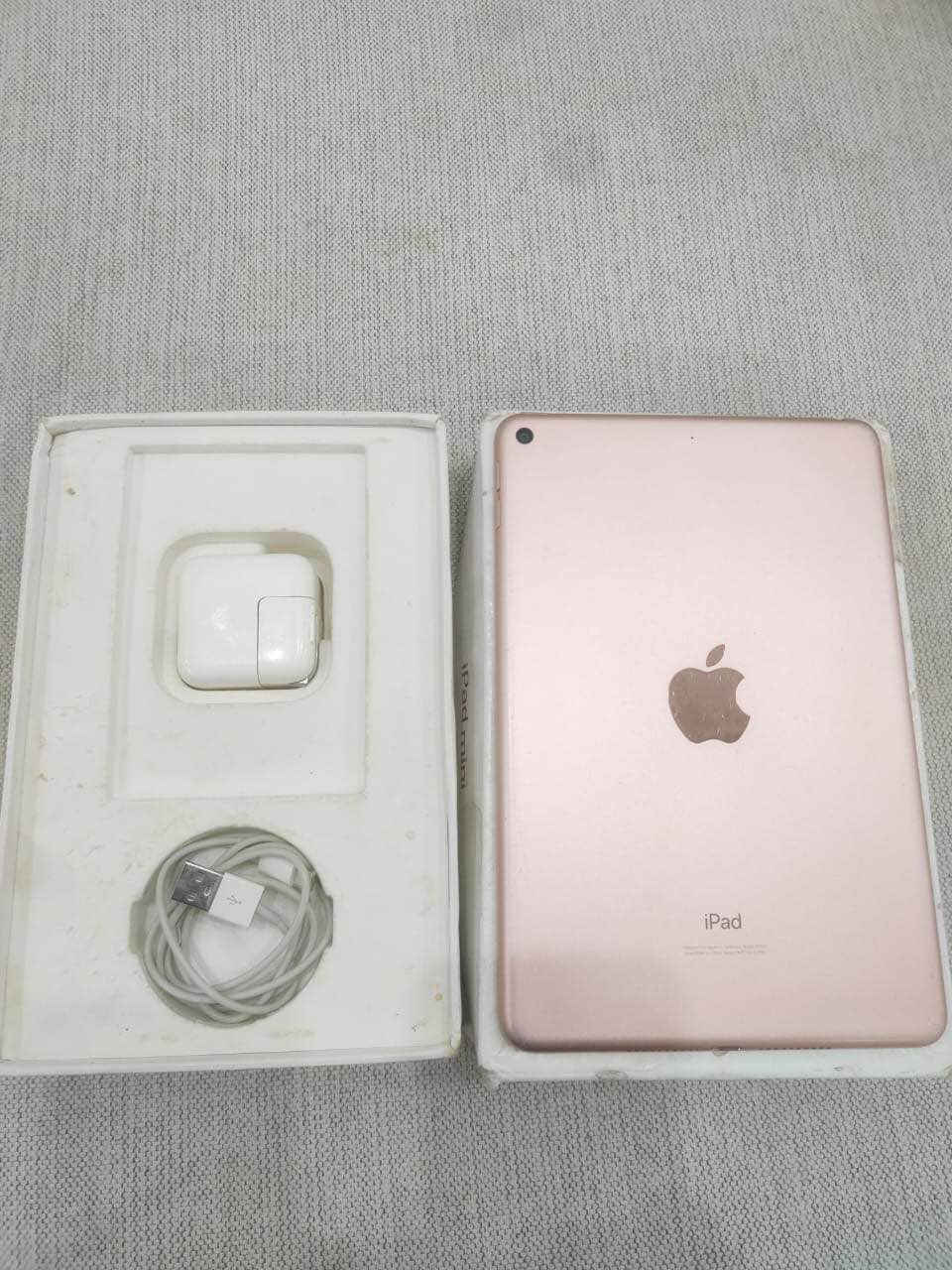 سلام عليكم برایان ئایپادی ئەپڵ مینی ٥ بۆ فرۆشتن
هیچ كێشەی نییە و هیچی نەگۆڕاوە كەپسە و پاك و خاوێنە كارتۆن و شەحنی بیلادی هەمووی لەگەڵایە ڤێرشنی نوێی ٢٦ بۆ هاتووە و زاكیرەی ٦٤ گێگایە و ماڵی دۆستە 

نرخی ٢٥٠ هەزار و مامەڵەیەكی كەم

ژمارەی مۆبایل :-
0772 960 2529

لە خزمەتانام كركوك, العراق
