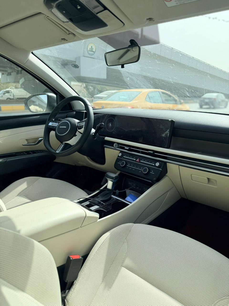 توسان موديل 2025 خليجي تو كلر   ماشية35  سعرالسيارة 231 للستفسار ***********
