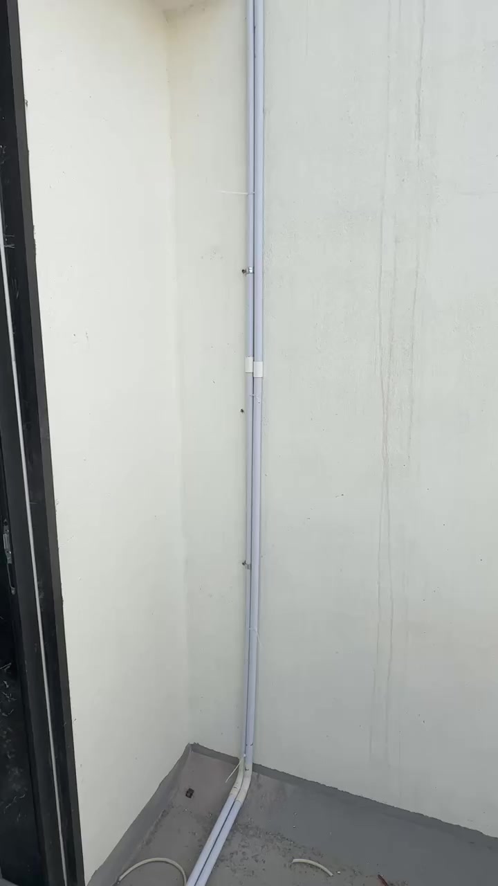 #شركة_الشروق_للطاقه_الشمسيه
⭕ روح المبادرة والمسؤولية هي ما يدفعنا لتقديم أفضل الحلول التي تناسب إحتياجاتك وميزانيتك 💰

—————————————

                 تنصيب منضومات طاقه شمسيه

                         #اربيل_هولير_نويه 

                 تعمل 70امبير نهاري 30امبير ليلي

           ————————————

انفلتر ديا 3فيز ضمان10سنوات من تاريخ الربط20kw

⭐️ بطاريات #ليثيوم دياضمان 10سنوات من تاريخ الربط16كيلو واط عدد1تمتاز هذه البطاريات بقدرة تفريغ #ل80٪ من سعة البطارية وعدد #دورات 8000دورة بعمر افتراضي 15 سنة 

⭐️الواح شمسيه جينكو  سعة640wواط (Bifacial) نوع N- type  همو HOX10

⭐️قواعد حديد مغلون 

⭐️اسلاك خاصة بالتيار المستمر DC 

⭐️اسلاك خاصة بالتيار المستمر DC

⭐️قواطع خاصة بالتيار المستمر DC 

⭐️توصيلات MC4 

⭐️اجهزة الحماية

ــــــــــــــــــــــــــــــــــــــ

✨متوفرة الآن أجود أنواع المنظومات :

⚡ المنزلية

⚡التجارية

⚡الزراعية  يتوفر 20 حصان 30 حصان  40 حصان 50 حصان 

نحن نضع حداََ للحلول المؤقتة والإنتظار  👌🏻

اطلب الآن المنظومات المصممة لتناسب أي منزل وأي مشروع ✨

📌 للتواصل والاستفسار:

📞***********

 ***********

  ***********

⭕⭕⭕

 #شركة_الشروق_للطاقه_الشمسيه
