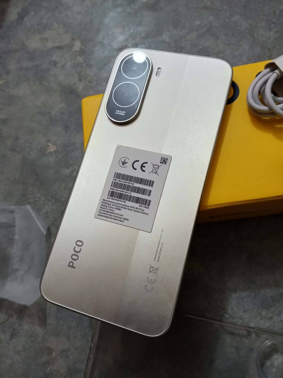 السلام عليكم تلفون poco c81 جهاز جديد كسر كارتون ويا كامل ملحقاتها جديد بعده السعر 160 بي مجال مكان بغداد متواجد خاص او الرقم ***********
