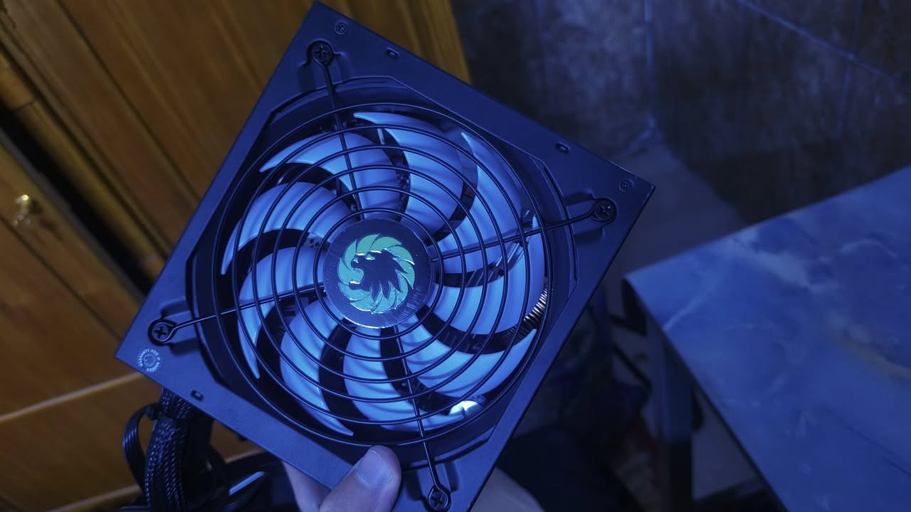 بورسبلاي | 850W) power supply) 
بعده جديد للبيع
السعر ب85 والتوصيل 6 

مكاني ديالى


**إذا كنت صاحب هذا الإعلان وتريد حذفه لأي سبب، رجاءا أرسل رسالة إلى الدعم الفني**