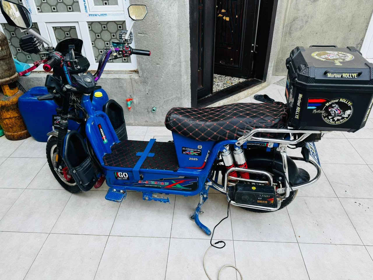 السلام عليكم .. ماطور جبلي نضافة كدامكم 100%100 مابي اي ضرر كله شغال وعلى السويج حيل نضيف وبطارياته يقرن 10 ونص ع الفحص شرط تفحص وين ميعجبك
*********** او ع الخاص الاستفسار
