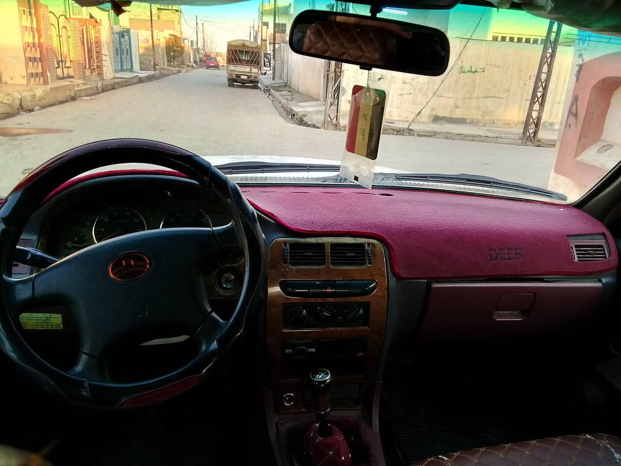 بيكم دير 2009 رقم نينوى اجنبي بسمي اني الشرعي السعر 70 ورقة وبي مجال تفاصيل خابر ودلل على الرقم ***********
