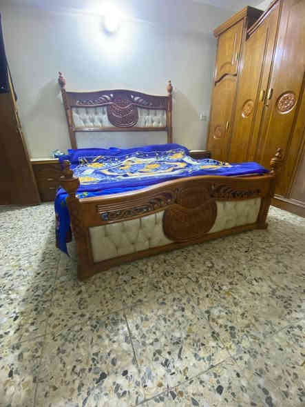 سلام عليكم مرخصت الادمن غرفه نوم مستعمله تواصل واتساب وبيهه مجال 

*********** 

واتساب فقط
