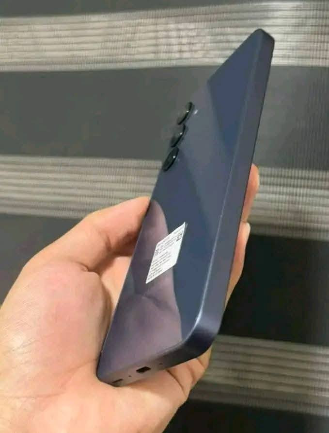 يا الله 
سلام عليكم Samsung A35 5G ذاكرة 256 
جهاز غني عن التعريف جديد زلخ مابي بصمه بشاشه رايد مراوس ب12 برو ماكس مكاني نجف 
التواصل *********** واتساب او اتصال
