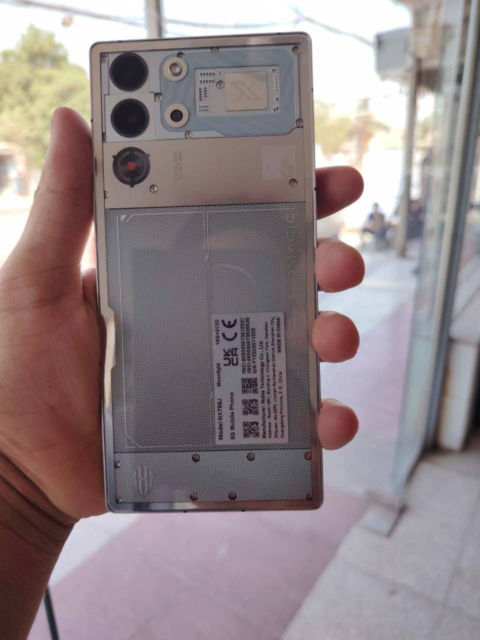 ريد مجك 10 برو 

ذاكره  512  / رام 16 

جهاز اخو الجديد نضيف جداا  مع كامل ملحقاته 

السعر 790 بي مجال بسيط 

اي استفسار خاص او الاتصال  ***********
